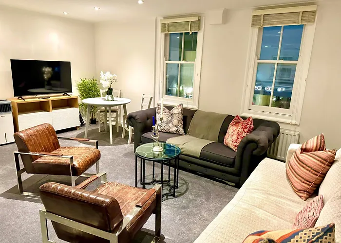 Private 1 Bed Flat Chelsea