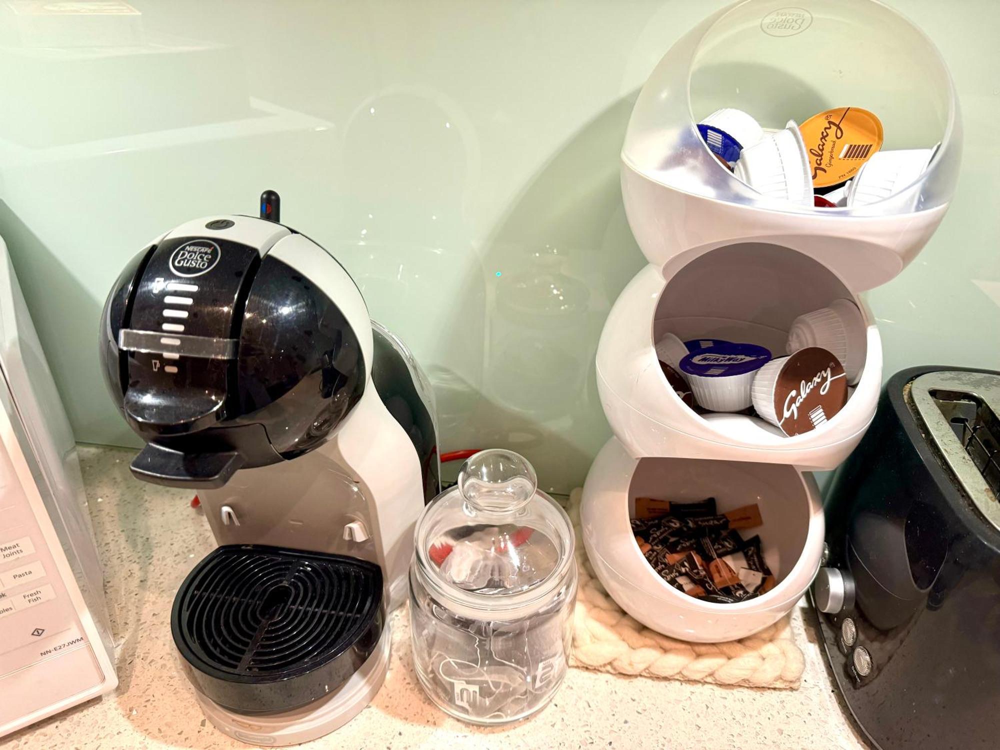 Private 1 Bed Flat Chelsea Apartment *